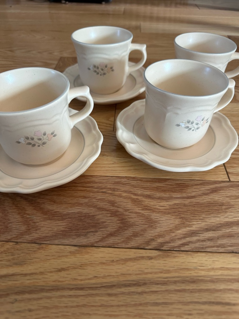 Vintage Pfaltzgraff “Remembrance” Stoneware Teacup and Saucer Set - 4 Pieces